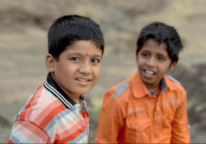 Avatarachi Goshta Child Actors