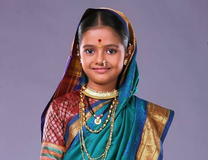 Child TV artiste Mrunmayee Supal debuts on Silver screen in Blackboard