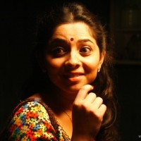Sonalee Kulkarni Shutter Marathi Movie Photos
