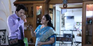 Lalit Prabhakar and his on screen mother Savita Prabhune