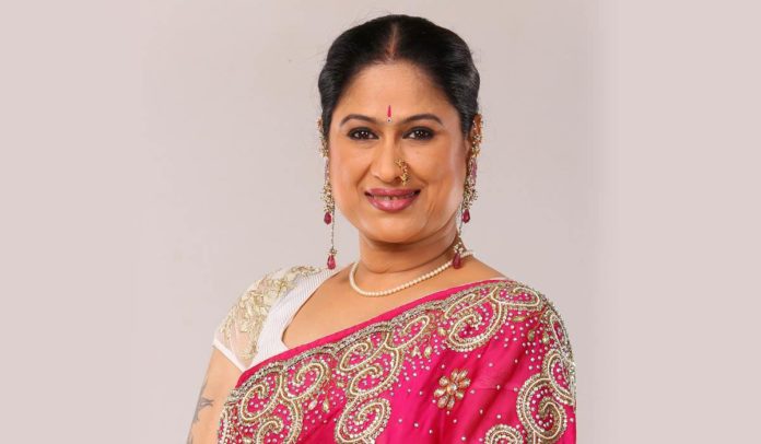 Colors Marathi Navra Asava Tar Asa Host Harshada Khanwilkar Shares Her Navratri Memories